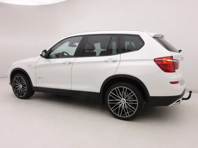 BMW X3 2.0d 190 xDrive + GPS + Leder/Cuir + ALU20 Image 3