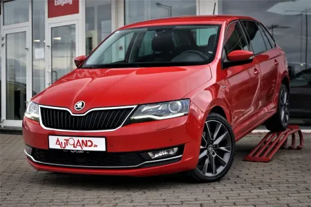 Skoda Rapid Spaceback 1.0 TSI Drive... 