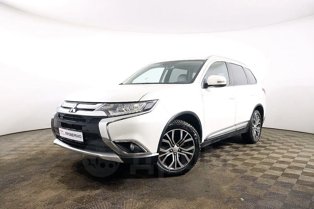 Mitsubishi Outlander Image 1